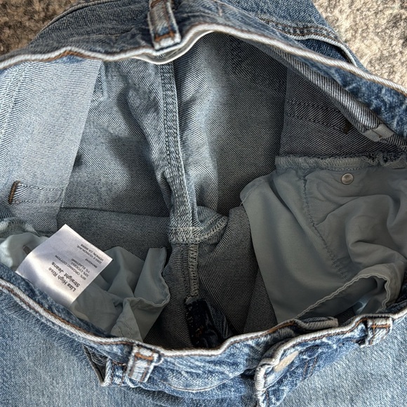 Reformation The Liza High Rise Straight Jeans in Laguna Wash - Picture 8 of 14